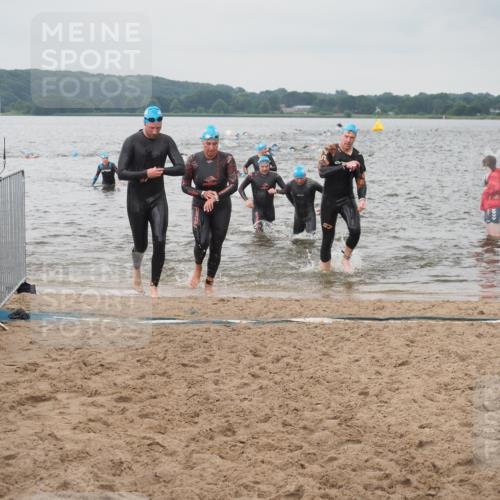 23.06.2024 - Viking Triathlon KatJ http://msf.ph/oto/6357634 23.06.2024 10:37:30 Schwimmen 304, 349, 360, 369, 462, 492 meine-sportfotos.de