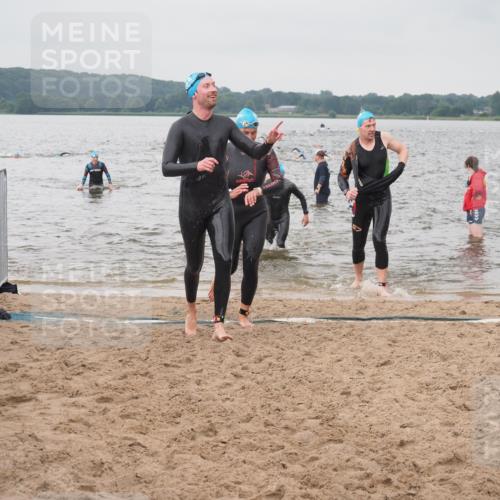 23.06.2024 - Viking Triathlon KatJ http://msf.ph/oto/6357658 23.06.2024 10:37:31 Schwimmen 304, 349, 360, 369, 462, 492 meine-sportfotos.de