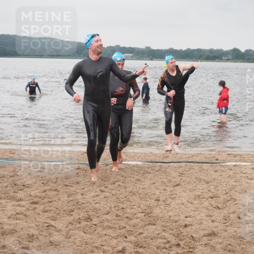 23.06.2024 - Viking Triathlon KatJ http://msf.ph/oto/6357667 23.06.2024 10:37:32 Schwimmen 304, 349, 360, 369, 462, 492 meine-sportfotos.de
