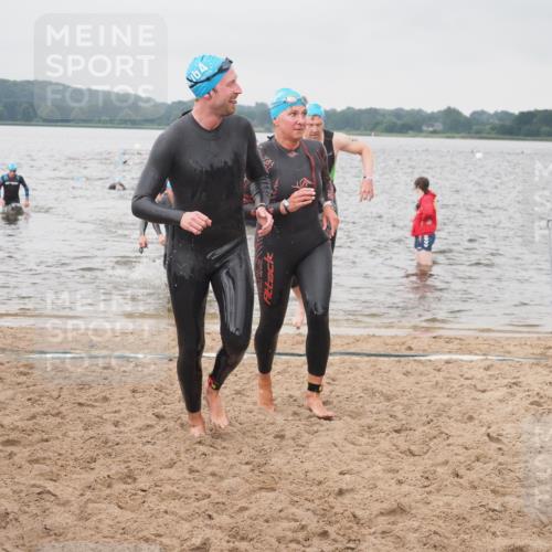 23.06.2024 - Viking Triathlon KatJ http://msf.ph/oto/6357679 23.06.2024 10:37:32 Schwimmen 304, 349, 360, 369, 462, 492 meine-sportfotos.de