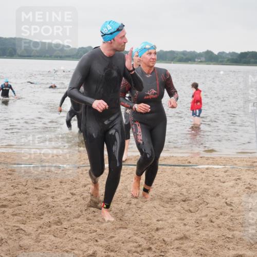 23.06.2024 - Viking Triathlon KatJ http://msf.ph/oto/6357684 23.06.2024 10:37:33 Schwimmen 304, 349, 360, 369, 462, 492 meine-sportfotos.de