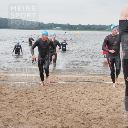 23.06.2024 - Viking Triathlon KatJ http://msf.ph/oto/6357725 23.06.2024 10:37:37 Schwimmen 349, 360, 369, 421, 462 meine-sportfotos.de