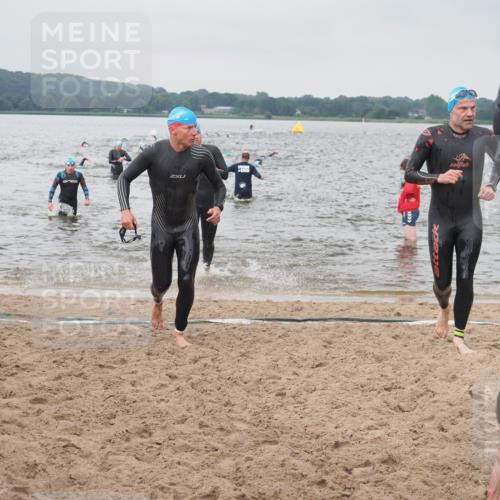 23.06.2024 - Viking Triathlon KatJ http://msf.ph/oto/6357730 23.06.2024 10:37:37 Schwimmen 349, 360, 369, 421, 462 meine-sportfotos.de