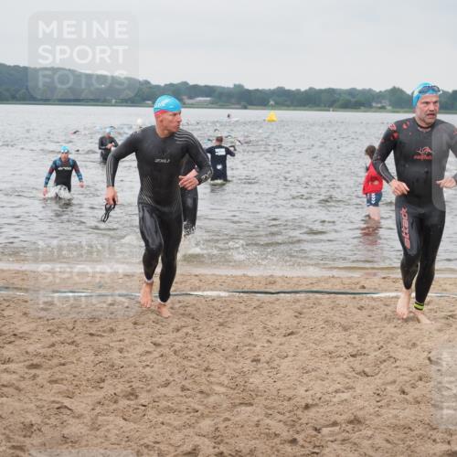 23.06.2024 - Viking Triathlon KatJ http://msf.ph/oto/6357732 23.06.2024 10:37:37 Schwimmen 349, 360, 369, 421, 462 meine-sportfotos.de