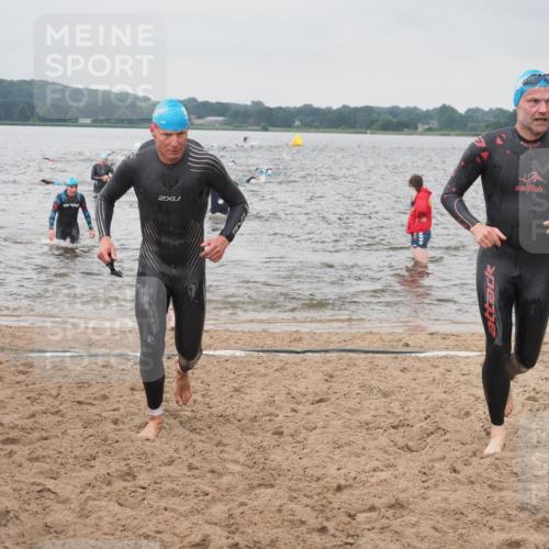 23.06.2024 - Viking Triathlon KatJ http://msf.ph/oto/6357742 23.06.2024 10:37:38 Schwimmen 349, 360, 369, 421, 462 meine-sportfotos.de