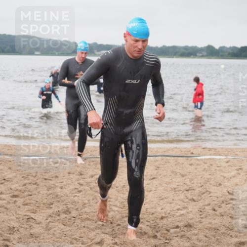 23.06.2024 - Viking Triathlon KatJ http://msf.ph/oto/6357751 23.06.2024 10:37:39 Schwimmen 349, 360, 421, 462 meine-sportfotos.de