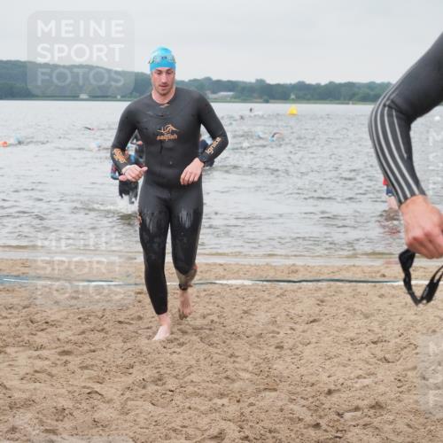 23.06.2024 - Viking Triathlon KatJ http://msf.ph/oto/6357766 23.06.2024 10:37:40 Schwimmen 349, 360, 421, 462 meine-sportfotos.de