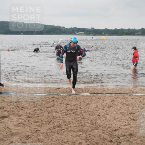23.06.2024 - Viking Triathlon KatJ http://msf.ph/oto/6357793 23.06.2024 10:37:44 Schwimmen 421, 462 meine-sportfotos.de