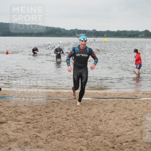 23.06.2024 - Viking Triathlon KatJ http://msf.ph/oto/6357797 23.06.2024 10:37:45 Schwimmen 421 meine-sportfotos.de