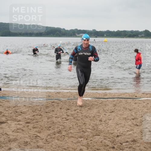 23.06.2024 - Viking Triathlon KatJ http://msf.ph/oto/6357799 23.06.2024 10:37:45 Schwimmen 421 meine-sportfotos.de