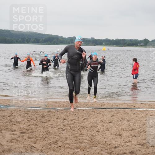 23.06.2024 - Viking Triathlon KatJ http://msf.ph/oto/6357816 23.06.2024 10:37:59 Schwimmen 69, 116, 151, 238, 273 meine-sportfotos.de