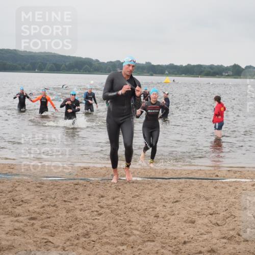 23.06.2024 - Viking Triathlon KatJ http://msf.ph/oto/6357818 23.06.2024 10:37:59 Schwimmen 69, 116, 151, 238, 273 meine-sportfotos.de