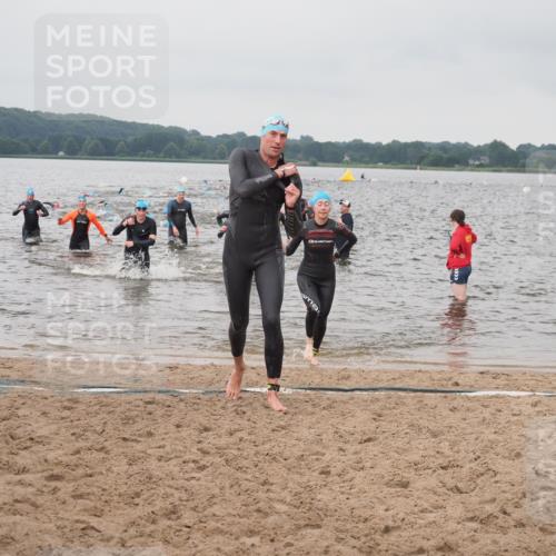 23.06.2024 - Viking Triathlon KatJ http://msf.ph/oto/6357821 23.06.2024 10:37:59 Schwimmen 69, 116, 151, 238, 273 meine-sportfotos.de