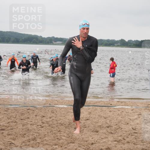 23.06.2024 - Viking Triathlon KatJ http://msf.ph/oto/6357828 23.06.2024 10:38:00 Schwimmen 69, 116, 151, 238, 273, 340 meine-sportfotos.de