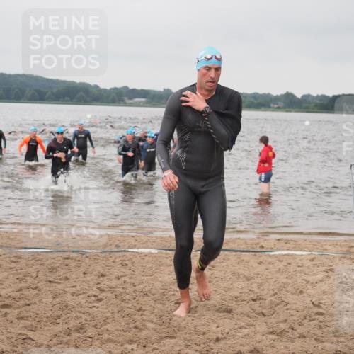 23.06.2024 - Viking Triathlon KatJ http://msf.ph/oto/6357831 23.06.2024 10:38:00 Schwimmen 69, 116, 151, 238, 273, 340 meine-sportfotos.de