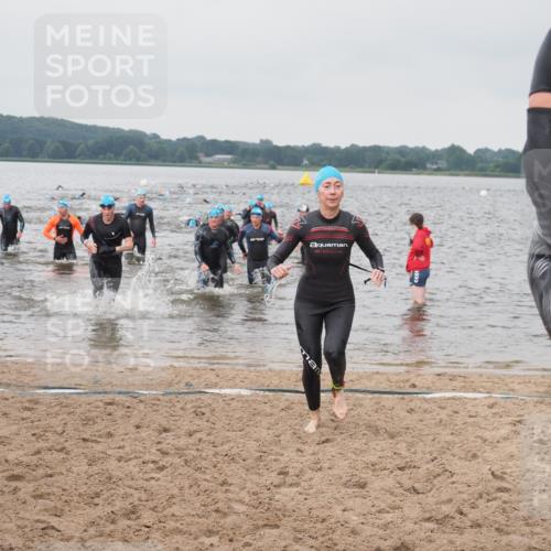 23.06.2024 - Viking Triathlon KatJ http://msf.ph/oto/6357833 23.06.2024 10:38:01 Schwimmen 69, 116, 151, 238, 273, 340 meine-sportfotos.de
