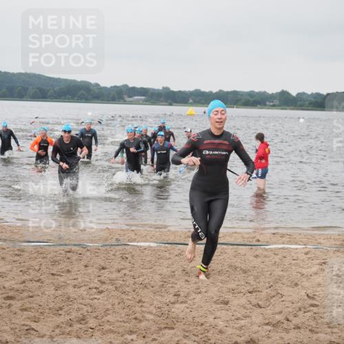 23.06.2024 - Viking Triathlon KatJ http://msf.ph/oto/6357840 23.06.2024 10:38:01 Schwimmen 69, 116, 151, 238, 273, 340 meine-sportfotos.de