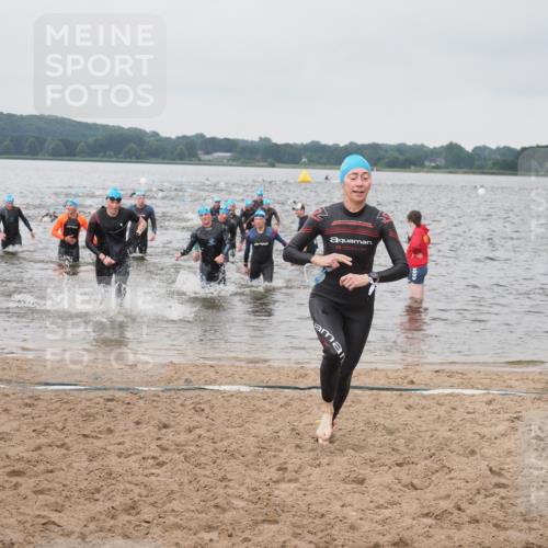 23.06.2024 - Viking Triathlon KatJ http://msf.ph/oto/6357842 23.06.2024 10:38:02 Schwimmen 69, 116, 151, 238, 273, 340 meine-sportfotos.de