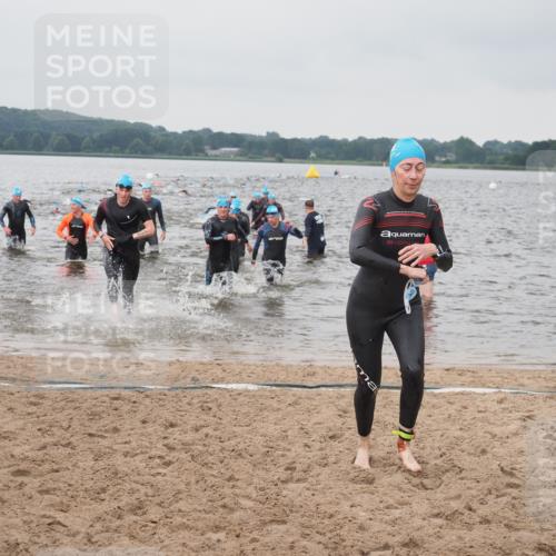 23.06.2024 - Viking Triathlon KatJ http://msf.ph/oto/6357850 23.06.2024 10:38:02 Schwimmen 69, 116, 151, 238, 273, 340 meine-sportfotos.de