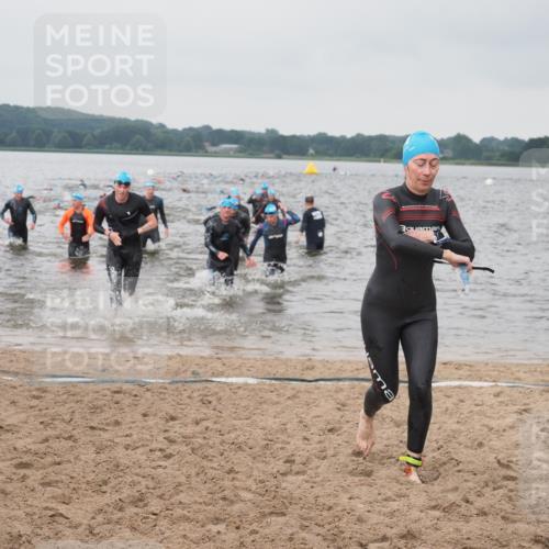 23.06.2024 - Viking Triathlon KatJ http://msf.ph/oto/6357853 23.06.2024 10:38:02 Schwimmen 69, 116, 151, 238, 273, 340 meine-sportfotos.de
