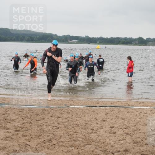 23.06.2024 - Viking Triathlon KatJ http://msf.ph/oto/6357862 23.06.2024 10:38:03 Schwimmen 69, 116, 151, 238, 273, 340 meine-sportfotos.de