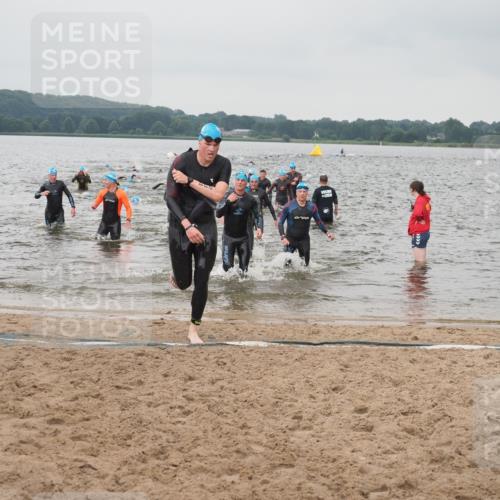 23.06.2024 - Viking Triathlon KatJ http://msf.ph/oto/6357868 23.06.2024 10:38:04 Schwimmen 69, 86, 116, 151, 238, 273, 340, 502 meine-sportfotos.de