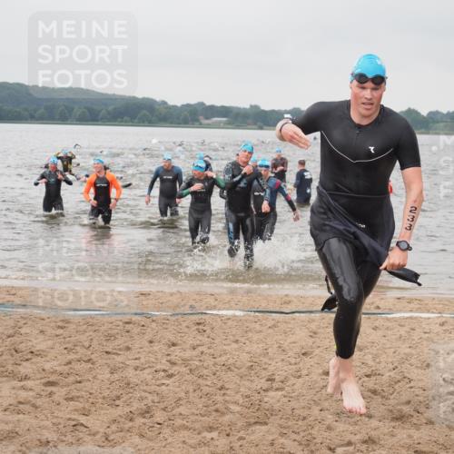 23.06.2024 - Viking Triathlon KatJ http://msf.ph/oto/6357885 23.06.2024 10:38:05 Schwimmen 69, 86, 116, 238, 273, 289, 340, 502 meine-sportfotos.de