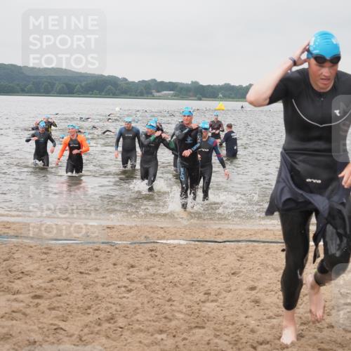 23.06.2024 - Viking Triathlon KatJ http://msf.ph/oto/6357889 23.06.2024 10:38:05 Schwimmen 69, 86, 116, 238, 273, 289, 340, 502 meine-sportfotos.de