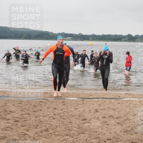 23.06.2024 - Viking Triathlon KatJ http://msf.ph/oto/6357966 23.06.2024 10:38:14 Schwimmen 86, 273, 289, 322, 340, 412, 474, 488, 502 meine-sportfotos.de