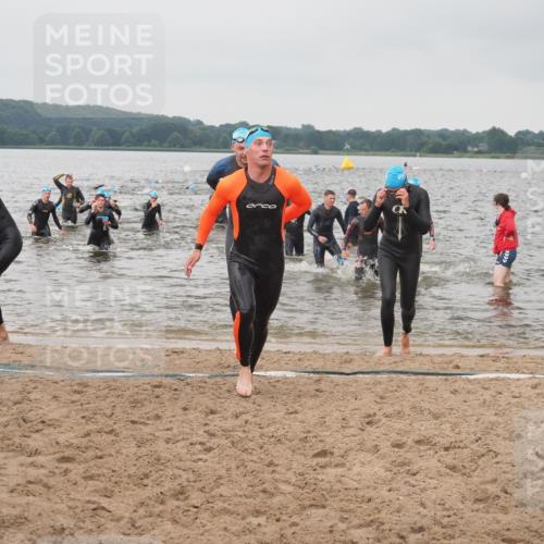 23.06.2024 - Viking Triathlon KatJ http://msf.ph/oto/6357979 23.06.2024 10:38:15 Schwimmen 86, 289, 322, 340, 412, 474, 488, 502 meine-sportfotos.de