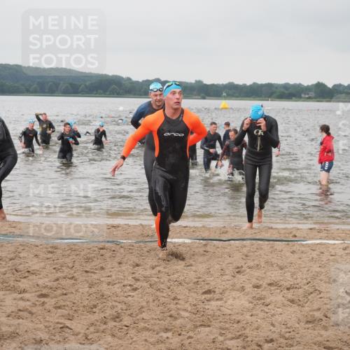 23.06.2024 - Viking Triathlon KatJ http://msf.ph/oto/6357982 23.06.2024 10:38:15 Schwimmen 86, 289, 322, 340, 412, 474, 488, 502 meine-sportfotos.de