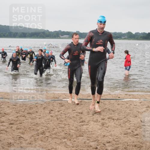 23.06.2024 - Viking Triathlon KatJ http://msf.ph/oto/6358041 23.06.2024 10:38:21 Schwimmen 175, 182, 185, 266, 310, 322, 368, 412, 474, 488, 642 meine-sportfotos.de