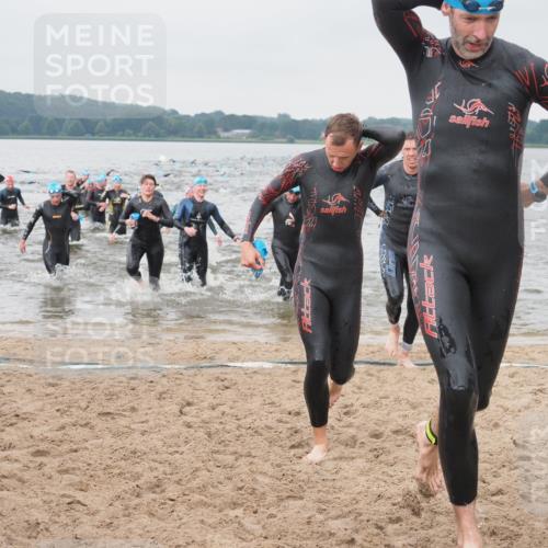 23.06.2024 - Viking Triathlon KatJ http://msf.ph/oto/6358058 23.06.2024 10:38:22 Schwimmen 175, 182, 185, 266, 310, 322, 368, 412, 474, 642 meine-sportfotos.de