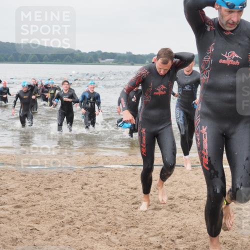 23.06.2024 - Viking Triathlon KatJ http://msf.ph/oto/6358062 23.06.2024 10:38:22 Schwimmen 175, 182, 185, 266, 310, 322, 368, 412, 474, 642 meine-sportfotos.de