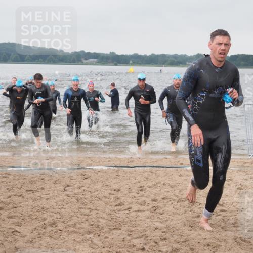 23.06.2024 - Viking Triathlon KatJ http://msf.ph/oto/6358085 23.06.2024 10:38:24 Schwimmen 98, 175, 182, 185, 237, 255, 266, 310, 322, 368, 412, 474, 614, 642 meine-sportfotos.de