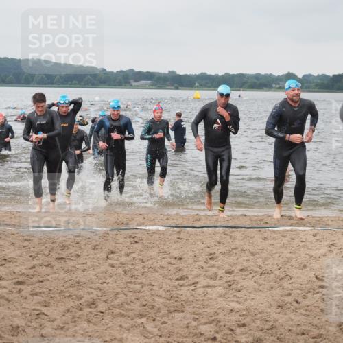 23.06.2024 - Viking Triathlon KatJ http://msf.ph/oto/6358091 23.06.2024 10:38:25 Schwimmen 98, 175, 182, 185, 237, 255, 266, 310, 322, 368, 412, 474, 614, 642 meine-sportfotos.de