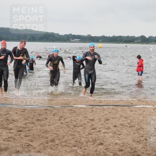 23.06.2024 - Viking Triathlon KatJ http://msf.ph/oto/6358121 23.06.2024 10:38:32 Schwimmen 98, 134, 182, 237, 255, 266, 382, 402, 614, 642 meine-sportfotos.de