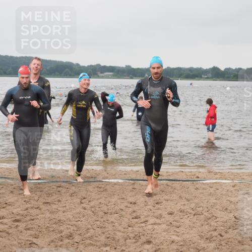 23.06.2024 - Viking Triathlon KatJ http://msf.ph/oto/6358126 23.06.2024 10:38:33 Schwimmen 98, 134, 237, 255, 382, 402, 614 meine-sportfotos.de