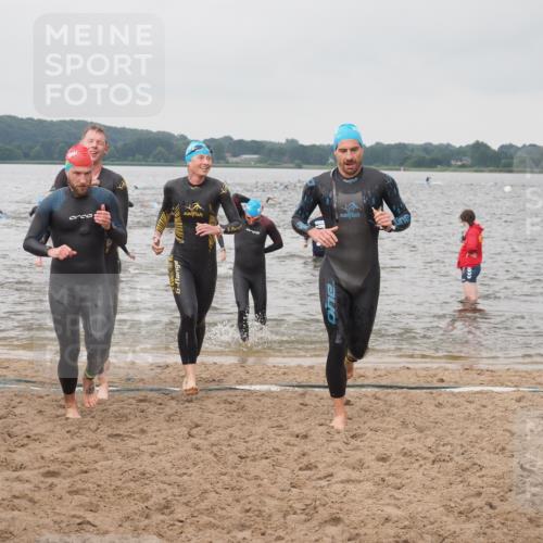 23.06.2024 - Viking Triathlon KatJ http://msf.ph/oto/6358127 23.06.2024 10:38:34 Schwimmen 98, 134, 237, 255, 303, 382, 402, 614 meine-sportfotos.de