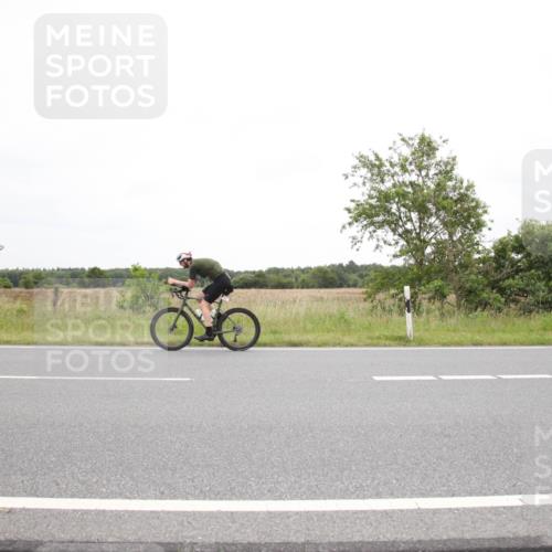 23.06.2024 - Viking Triathlon Michael Strokosch http://msf.ph/oto/6360748 23.06.2024 10:51:54 Radfahren 8, 178, 276, 354, 438, 661 meine-sportfotos.de