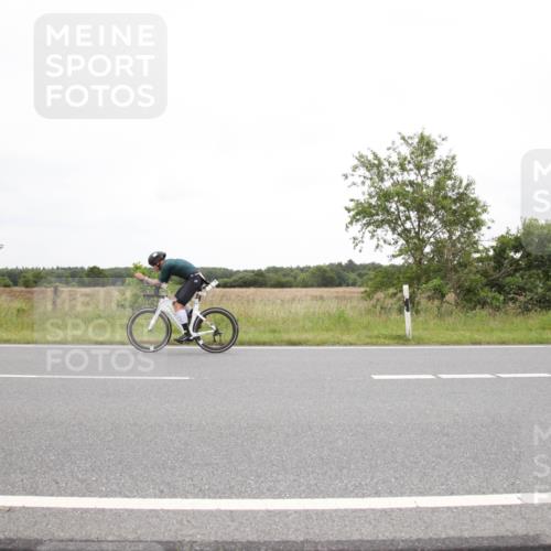 23.06.2024 - Viking Triathlon Michael Strokosch http://msf.ph/oto/6360764 23.06.2024 10:53:01 Radfahren 261, 654, 659 meine-sportfotos.de