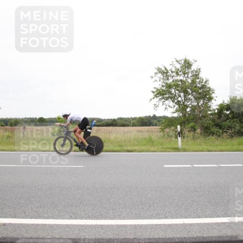 23.06.2024 - Viking Triathlon Michael Strokosch http://msf.ph/oto/6360795 23.06.2024 10:56:03 Radfahren 13, 245, 292, 386 meine-sportfotos.de