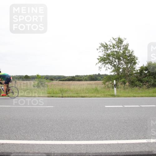 23.06.2024 - Viking Triathlon Michael Strokosch http://msf.ph/oto/6360823 23.06.2024 10:57:40 Radfahren 326, 656, 657 meine-sportfotos.de