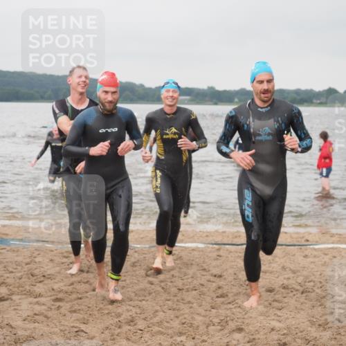 23.06.2024 - Viking Triathlon KatJ http://msf.ph/oto/6360982 23.06.2024 10:38:34 Schwimmen 98, 134, 237, 255, 303, 382, 402, 614 meine-sportfotos.de