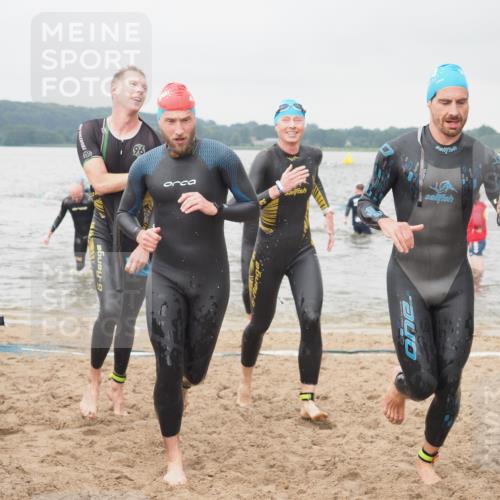 23.06.2024 - Viking Triathlon KatJ http://msf.ph/oto/6360983 23.06.2024 10:38:35 Schwimmen 98, 134, 237, 255, 303, 382, 402, 614 meine-sportfotos.de