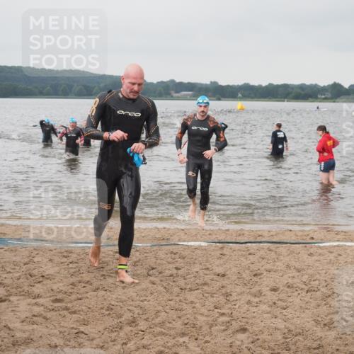 23.06.2024 - Viking Triathlon KatJ http://msf.ph/oto/6361004 23.06.2024 10:38:40 Schwimmen 134, 303, 382, 402 meine-sportfotos.de
