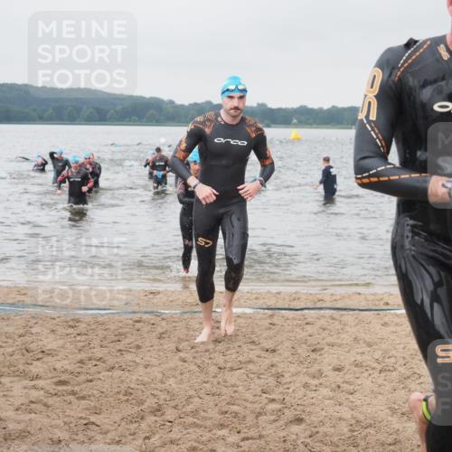 23.06.2024 - Viking Triathlon KatJ http://msf.ph/oto/6361013 23.06.2024 10:38:42 Schwimmen 303, 332, 382, 402 meine-sportfotos.de