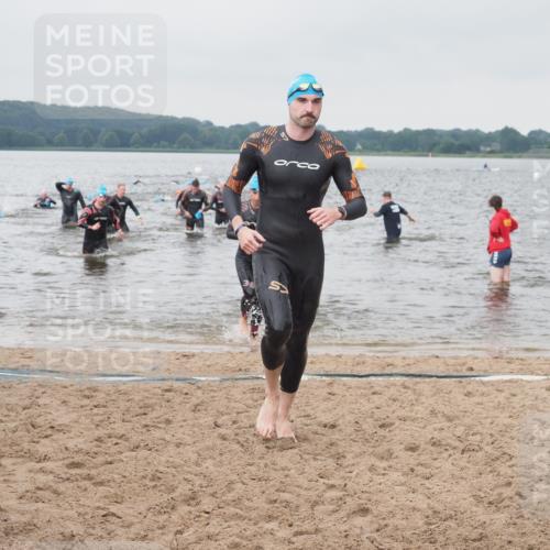 23.06.2024 - Viking Triathlon KatJ http://msf.ph/oto/6361016 23.06.2024 10:38:43 Schwimmen 303, 332, 382, 402 meine-sportfotos.de