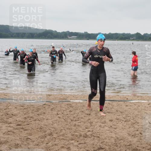 23.06.2024 - Viking Triathlon KatJ http://msf.ph/oto/6361025 23.06.2024 10:38:45 Schwimmen 303, 332, 382, 402 meine-sportfotos.de