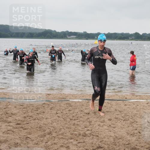 23.06.2024 - Viking Triathlon KatJ http://msf.ph/oto/6361026 23.06.2024 10:38:45 Schwimmen 303, 332, 382, 402 meine-sportfotos.de